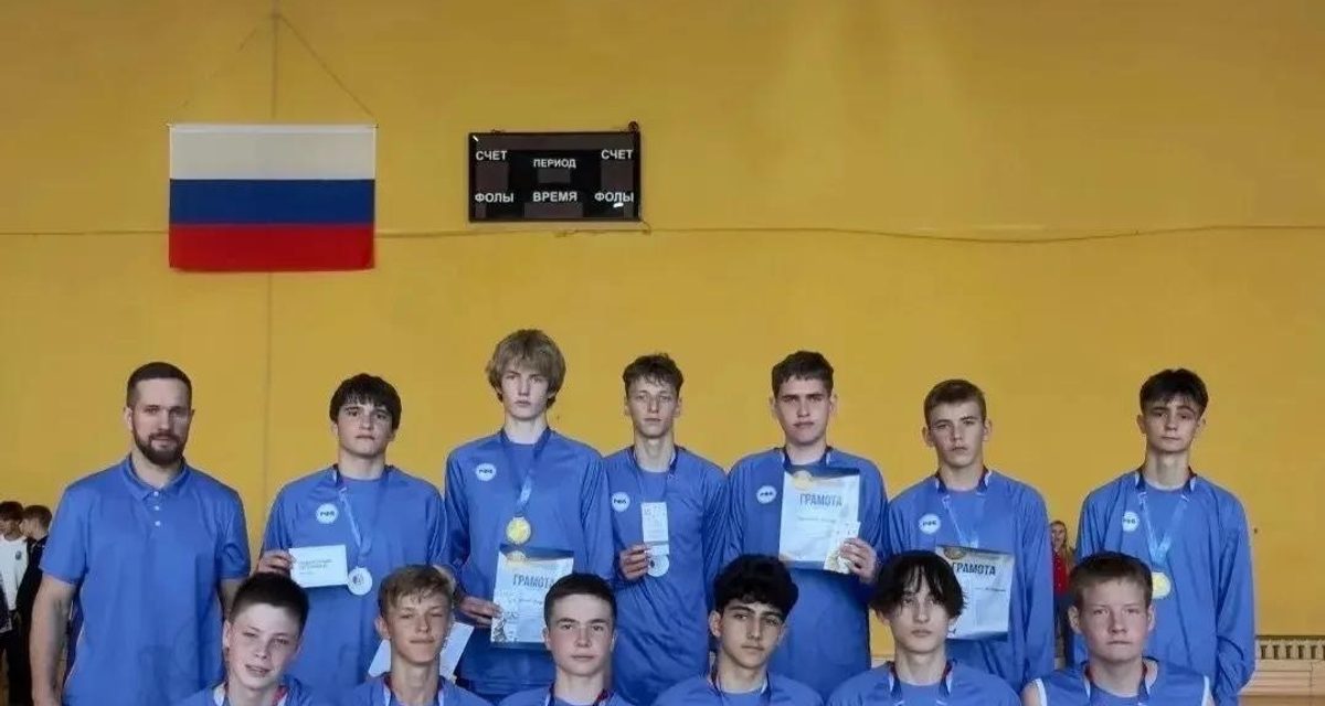 Юные баскетболисты иркутского «Спартака» выиграли первенство области и вышли на межрегиональный этап